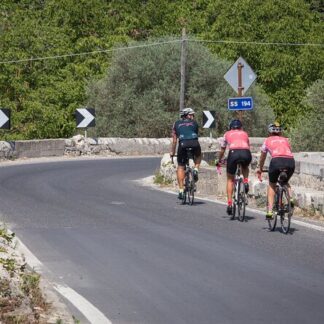 7-Day Guided Tour in Sicily's Hidden Gems on 2 Wheels